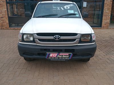 2002 Toyota Hilux 2000