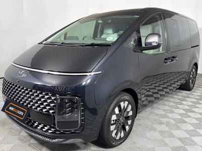 2022 Hyundai Staria 2.2d Luxury Auto