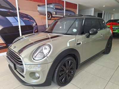 2019 MINI Hatch Cooper Auto