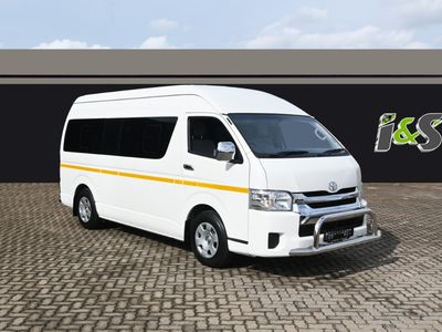 2023 Toyota Quantum 2.5 D-4D 14-seat