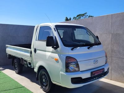 2015 Hyundai H100 Bakkie 2.6D Dropside