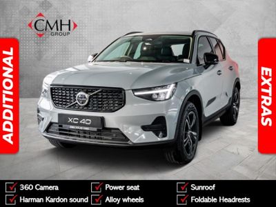2026 Volvo XC40 B4 Plus Dark Geartronic Mild-Hybrid