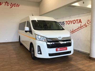 2025 Toyota Quantum 2.8 GL 14 Seat