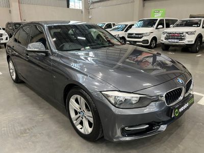 2013 BMW 3 Series 320i Sport