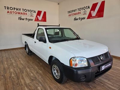 2014 Nissan NP300 2.0i LWB Single-Cab