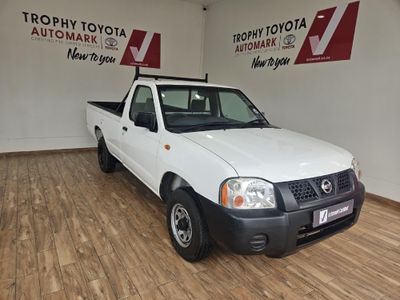 2015 Nissan NP300 2.0i LWB Single-Cab
