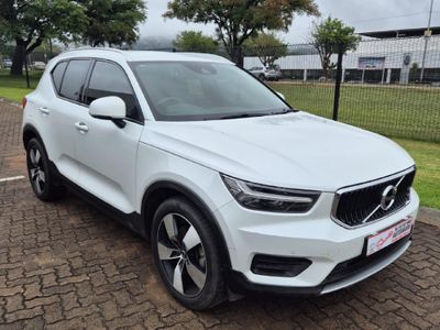 2021 Volvo XC40 D4 Momentum AWD