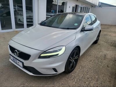 2018 Volvo V40 T3 R-Design Auto