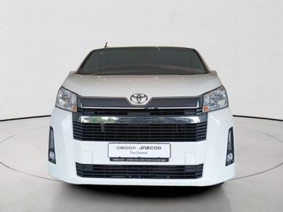 2024 Toyota Quantum 2.8 GL 11-seat