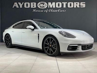 2018 Porsche Panamera 4S Auto