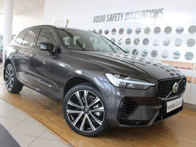 2022 Volvo XC60 T8 Twin Engine R-Design AWD