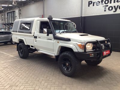 2014 Toyota Land Cruiser 79 4.5 D Single-Cab