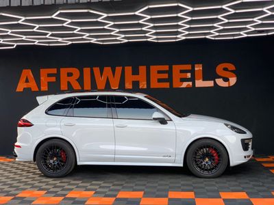 2015 Porsche Cayenne GTS Auto