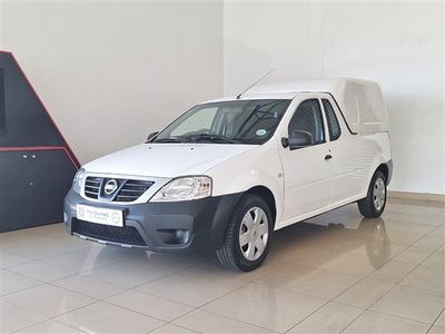 2023 Nissan NP200 1.6 A/C Safety Pack