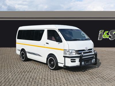 2008 Toyota Quantum 2.7 10-seat