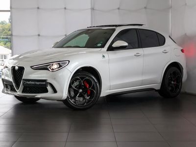 2023 Alfa Romeo Stelvio 2.9T V6 Quadrifoglio