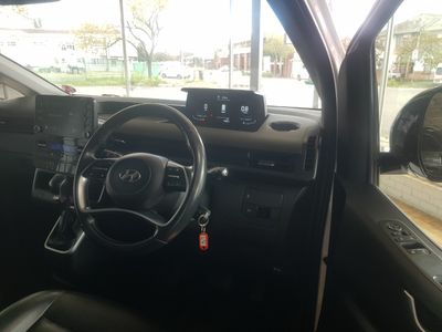 2021 Hyundai Staria 2.2d Executive Auto