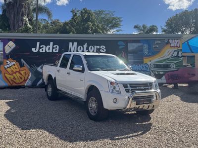 2013 Isuzu KB 300D-Teq LX 4x4 Double-Cab