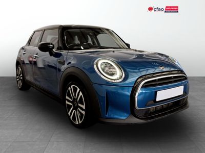 2022 MINI Hatch Cooper Auto
