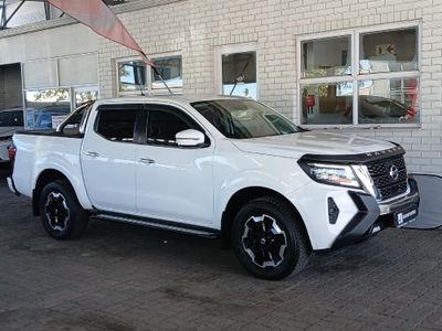 2022 Nissan Navara 2.5 DDTi LE Plus Auto Double-Cab