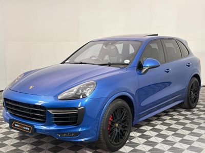 2017 Porsche Cayenne GTS Auto