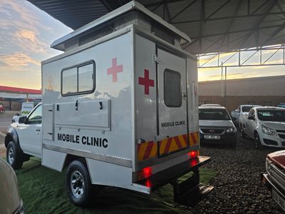 2016 Nissan NP300 FULLY RIGGED AMBULANCE/CLINIC