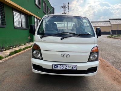2016 Hyundai H100 Bakkie 2.6D Tipper