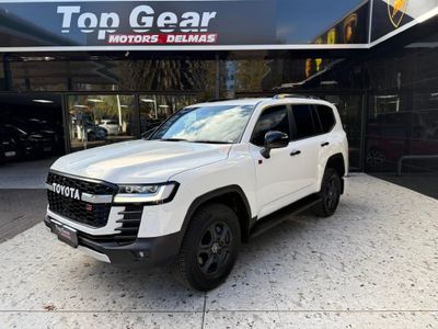 2026 Toyota Land Cruiser 300 V6 3.3D GR-S