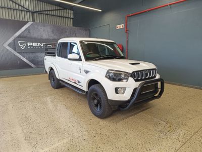 2023 Mahindra Pik Up 2.2 mHawk S6 4x4 Double-Cab