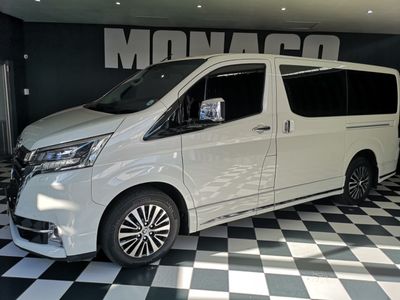 2022 Toyota Quantum 2.8 VX 6-seat