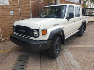 2026 Toyota Land Cruiser 79 2.8 GD-6 Double-Cab