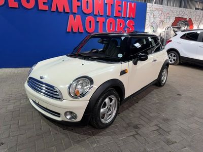 2010 MINI Hatch Cooper