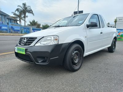 2024 Nissan NP200 1.6 A/C Safety Pack