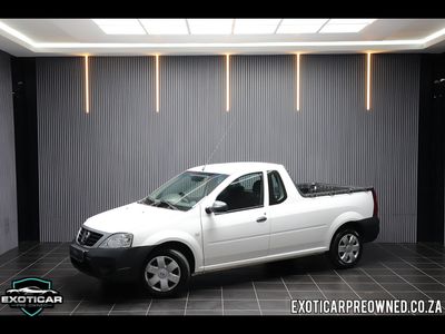 2021 Nissan NP200 1.6 A/C Safety Pack