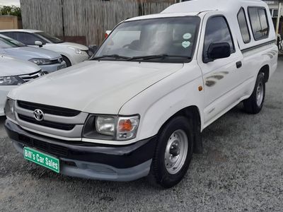2004 Toyota Hilux 2000