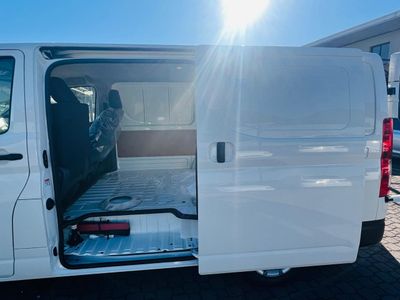 2026 Toyota Quantum 2.8 LWB Panel Van AT