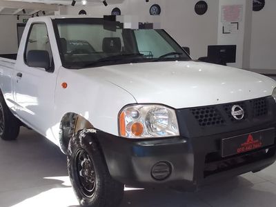 2010 Nissan NP300 2.4i LWB Hi-Rider Single-Cab