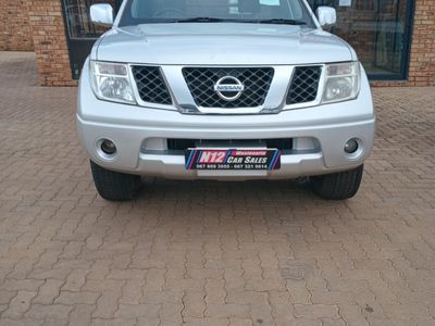 2012 Nissan Navara 2.5 dCi XE KingCab Single-Cab
