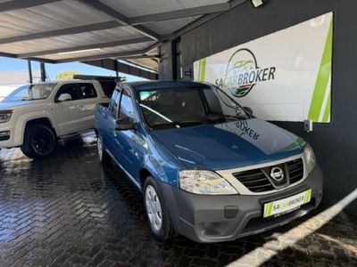 2019 Nissan NP200 1.6 A/C Safety Pack
