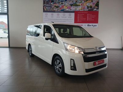 2023 Toyota Quantum 2.8 GL 11-seat