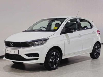 2026 TATA Tiago 1.2 XT