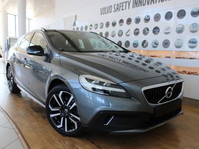 2017 Volvo V40 CC D3 Momentum Auto
