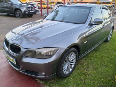 2009 BMW 3 Series 323i BMW Petrol