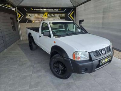 2015 Nissan NP300 2.4i LWB 4x4 Single-Cab