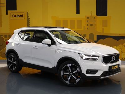 2018 Volvo XC40 D4 Momentum AWD
