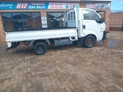 2005 Kia K-Series Pick-Up K 2700 Workhorse Single-Cab
