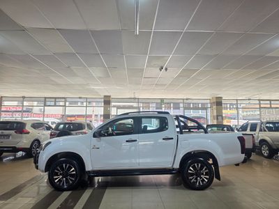 2021 Isuzu D-Max 300 X-Rider Auto Double-Cab