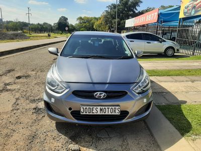 2015 Hyundai Accent 1.6 Fluid 5-dr
