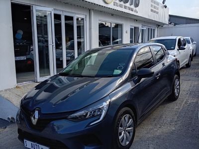 2024 Renault Clio V 1.0T Life
