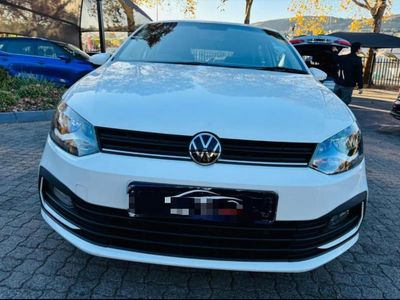 2024 Volkswagen Polo Vivo 1.6 Comfortline Auto 5-dr